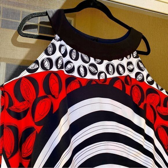 RED, BLACK & WHITE GEOMETRICAL SLEEVELESS SHEATH DRESS 14/16 NWOT - Picture 15 of 17